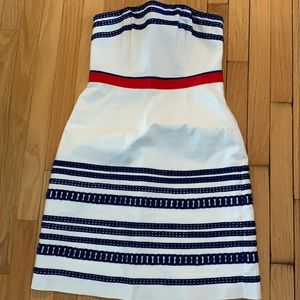 Vineyard Vines Strapless Dress ✨